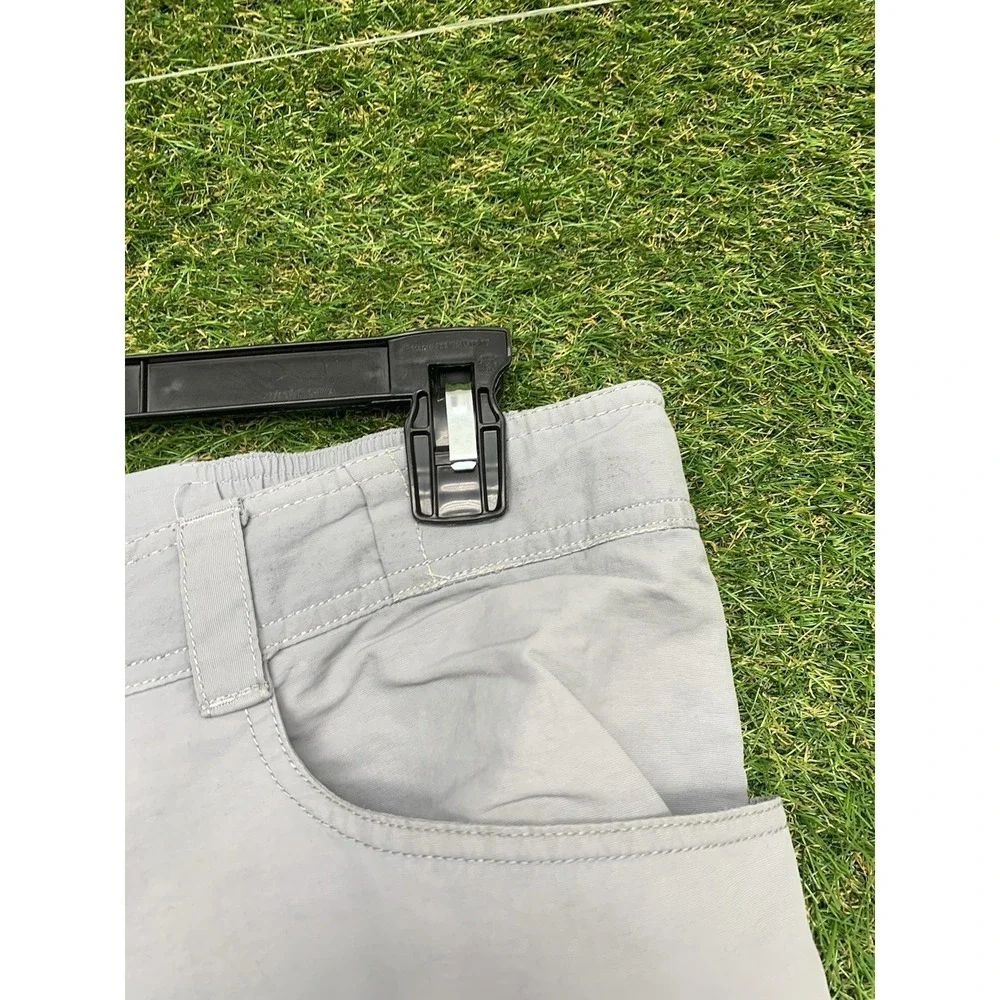 The North Face shop confidence